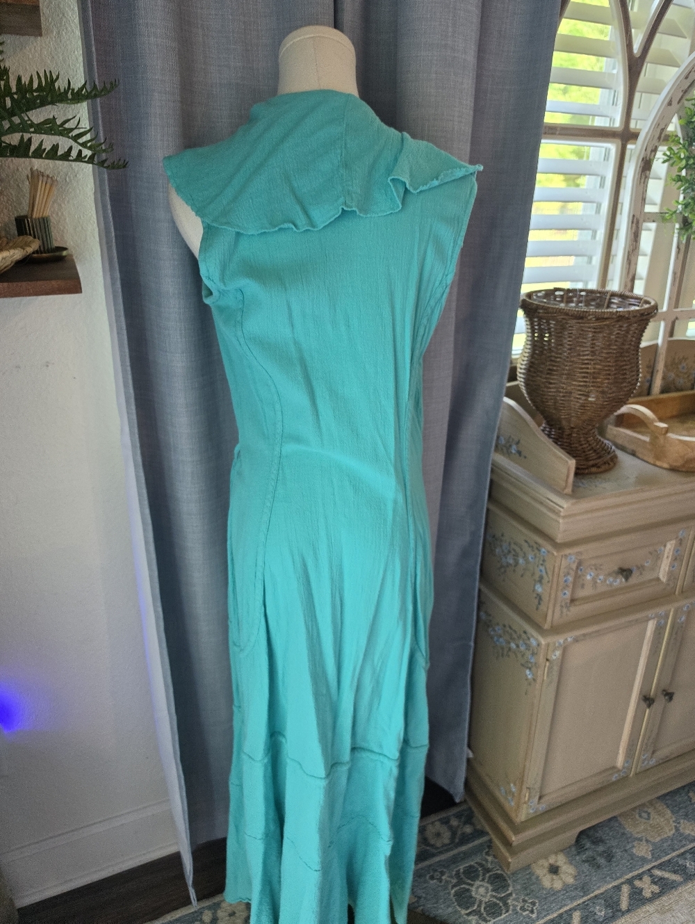 Dunes Wrap Dress - Picture 3 of 6